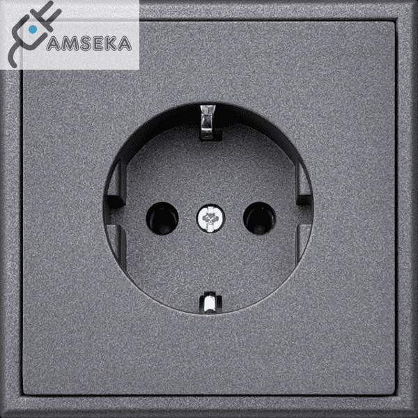Kištukinis lizdas MODERN su įžeminimu, 16 A, spyruokliniai kontaktai, juodas matinis, Liregus