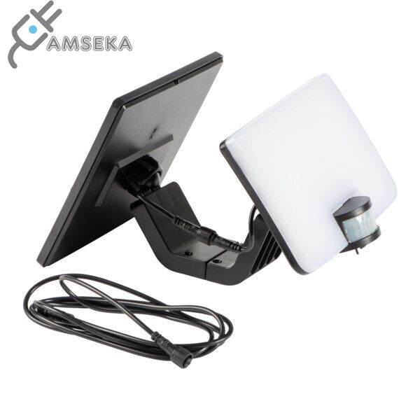 8W LED prožektorius su judesio davikliu ir saulės baterija 1